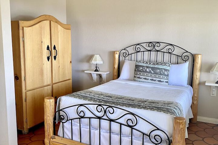Room 34 of 116