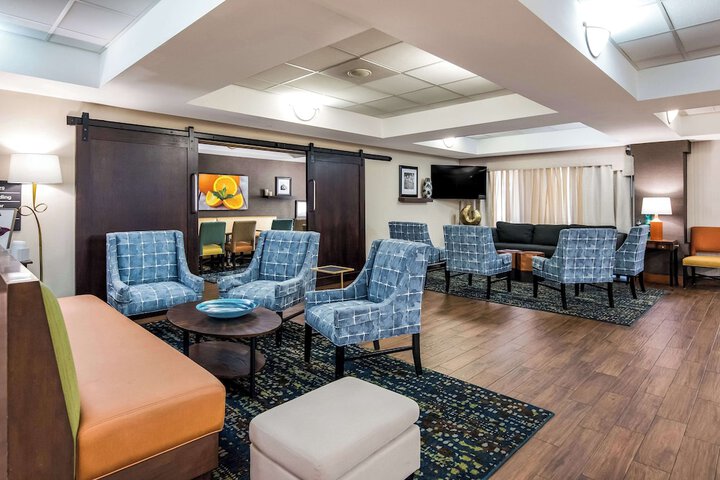 Hotel Interior 24 of 43