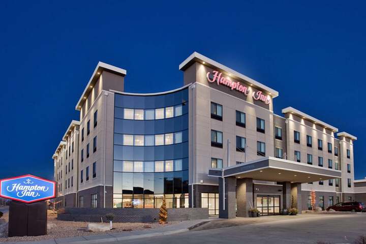 Hotel 4 of 57