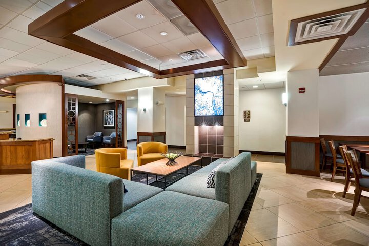 Hotel Interior 7 of 39