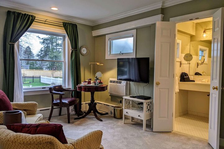 Room 178 of 239