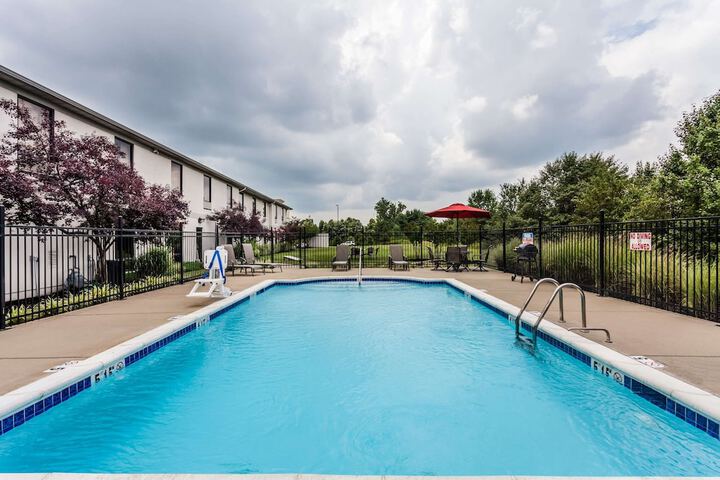 Pool 2 of 16