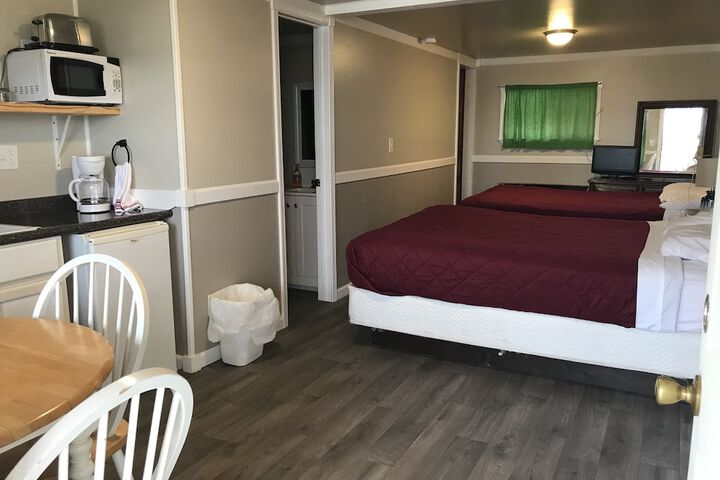 Room 24 of 29