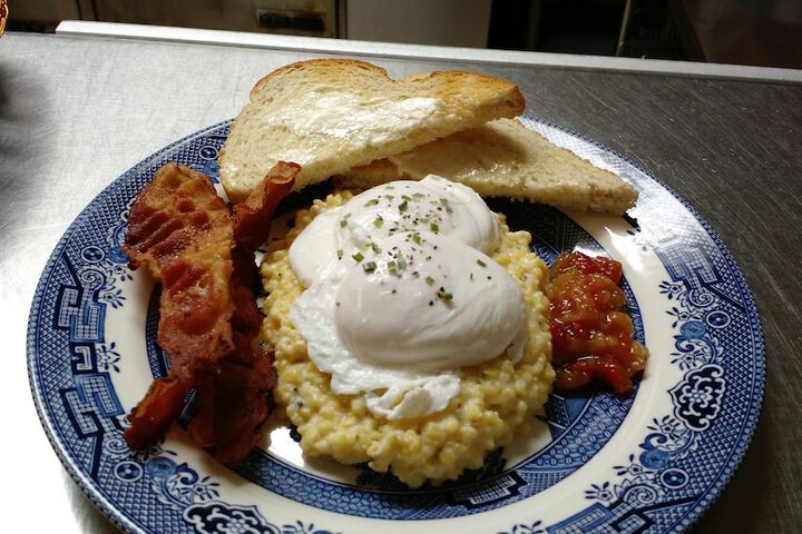 Breakfast/Coffee Service 90 of 96