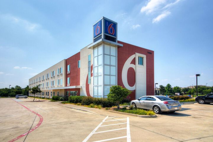 Hotel 3 of 32