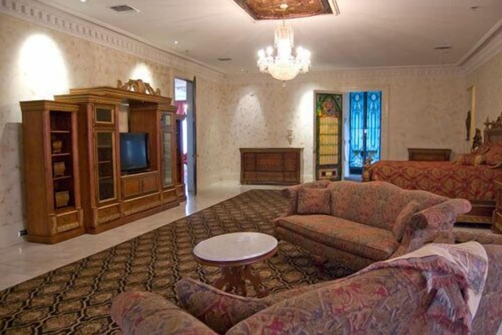 The Dansereau House