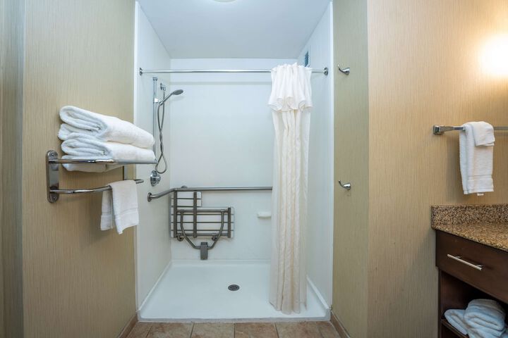 Room 20 of 39