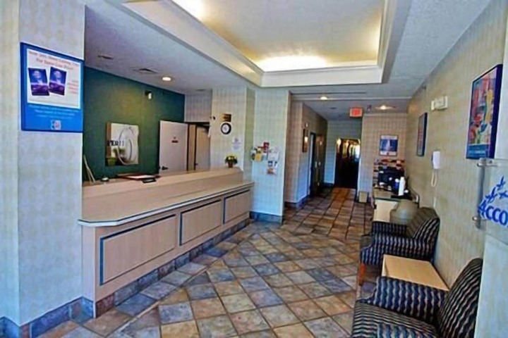 Motel 6 Seymour IN - North