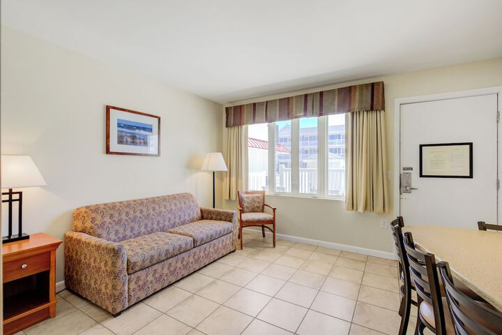 Room 48 of 63
