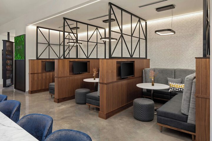 Hotel Interior 13 of 38