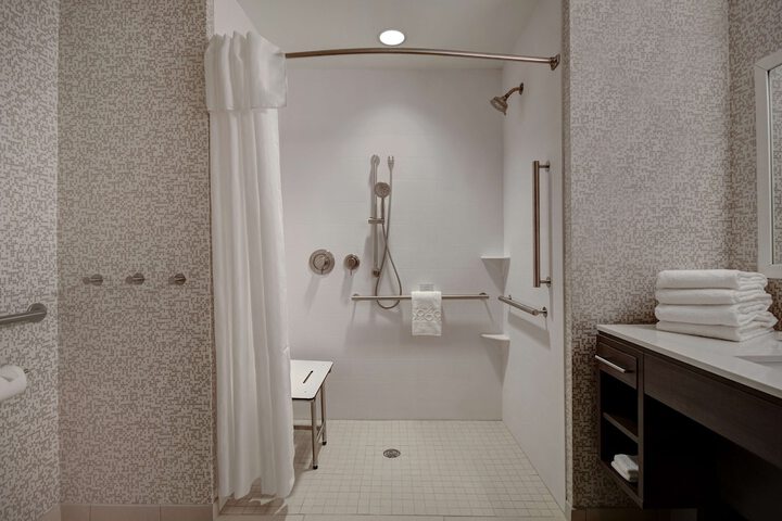 Home2 Suites by Hilton East Hanover