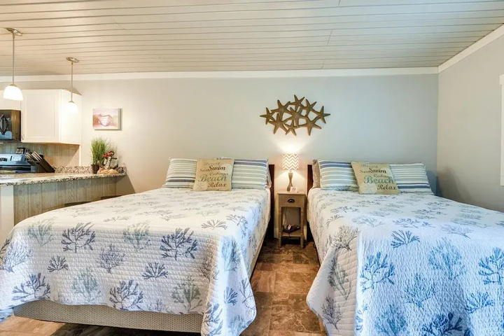 Ocean Isle Beach Studio: 1 Mi to Downtown & Pier