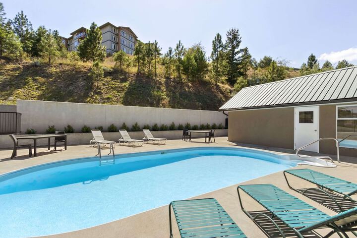 Terrace/Patio 80 of 86