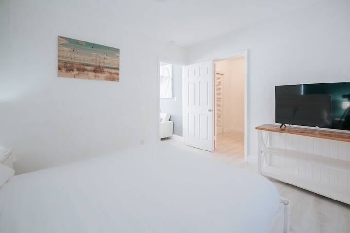 Room 105 of 116