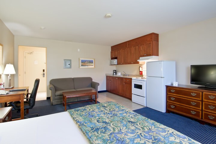 Room 35 of 46