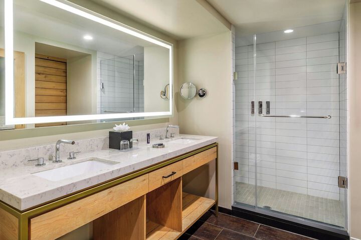 Renaissance Allentown Hotel