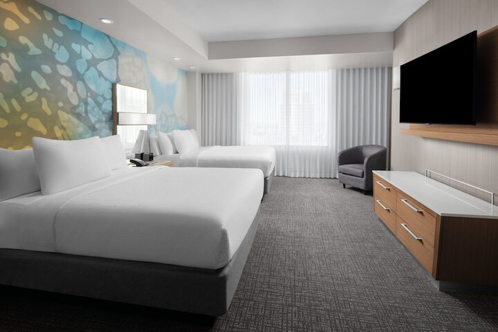 Room 34 of 53