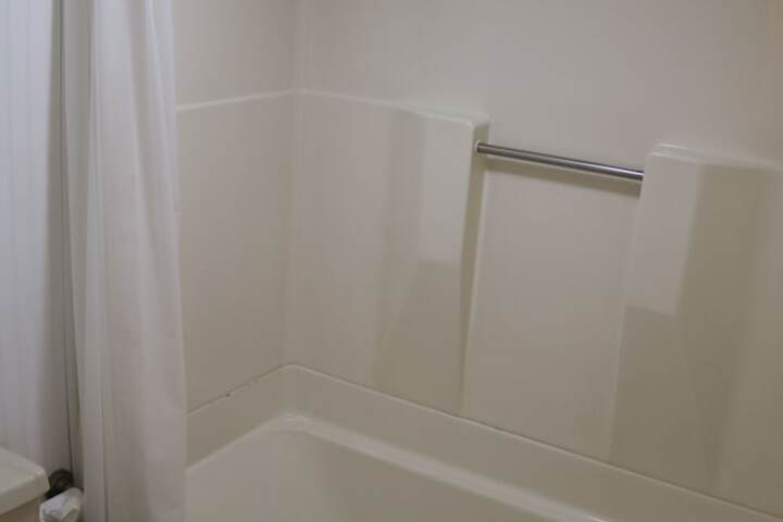 Room 15 of 74