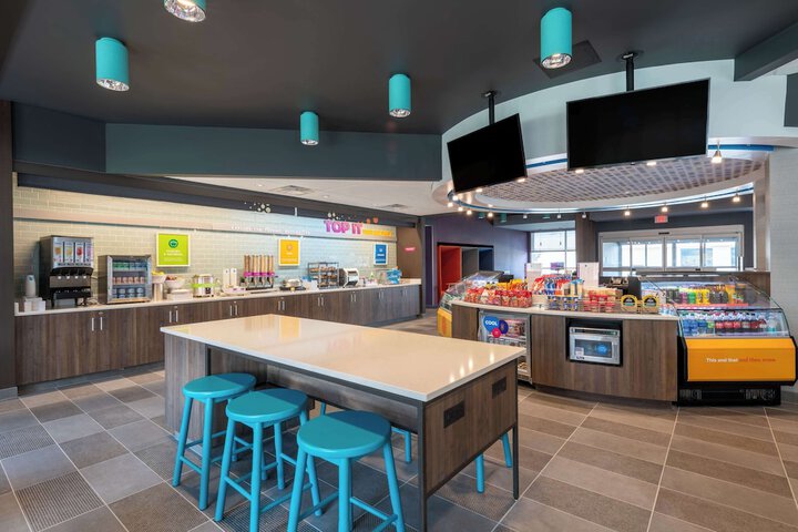 Breakfast/Coffee Service 27 of 31