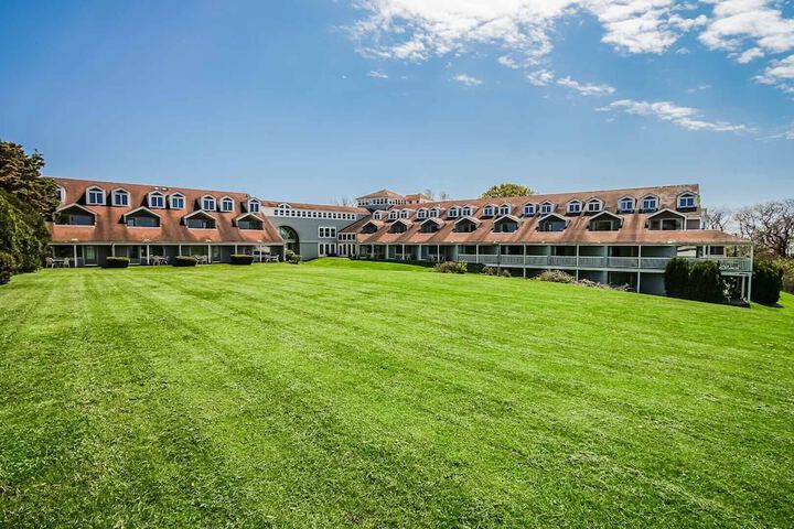 Oceancliff Resort I & II
