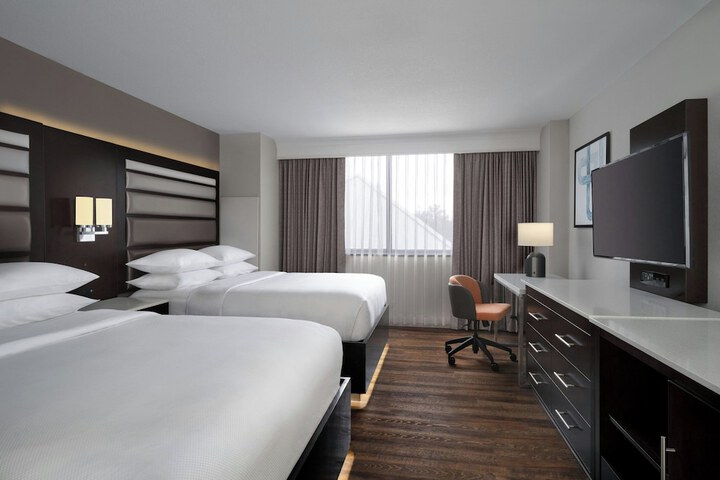 Room 12 of 37