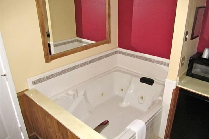 Jonathan Creek Inn