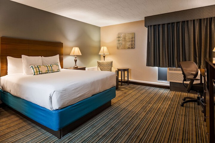 Room 20 of 33