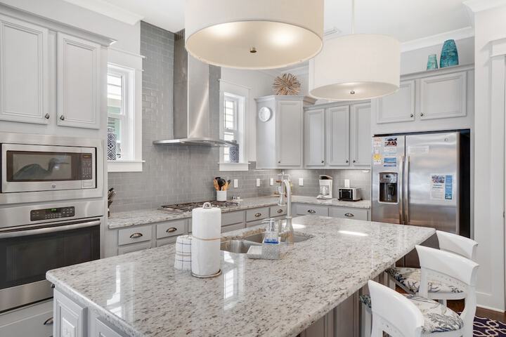 Prominence on 30A by Panhandle Getaways