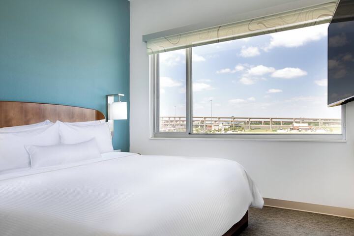 Room 21 of 31