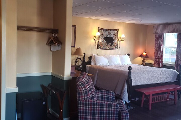 The Common Man Inn Plymouth