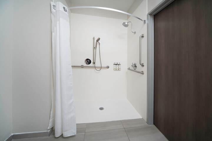 Holiday Inn Express Hotel & Suites Canyon by IHG