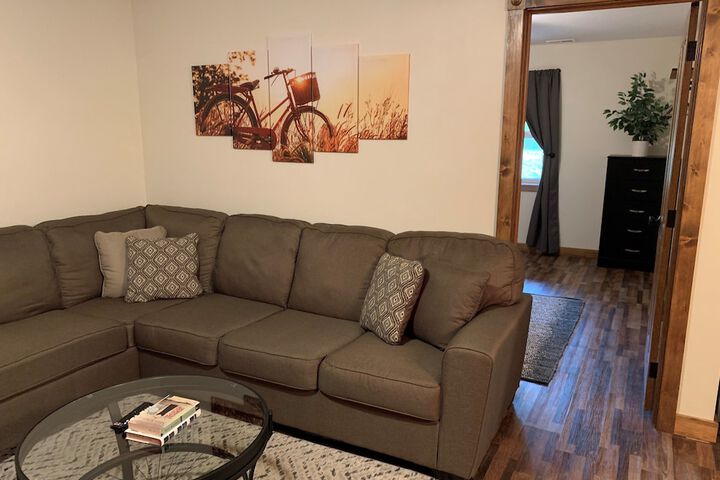 Room 27 of 48