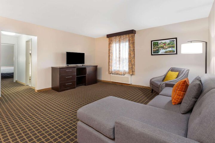 Room 11 of 31