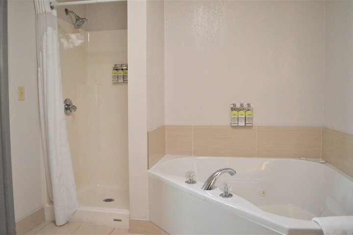 Room 20 of 53