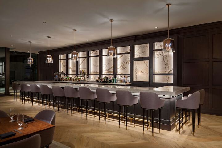 The Marquette Hotel Curio Collection by Hilton