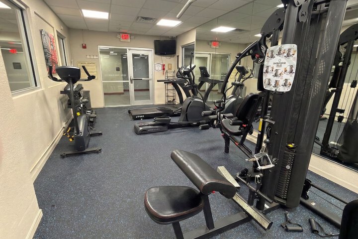 Best Western Plus Sandusky Hotel & Suites