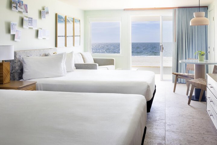 Riviera Beach Resort