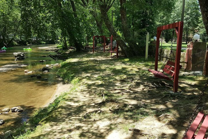Property Grounds 27 of 34