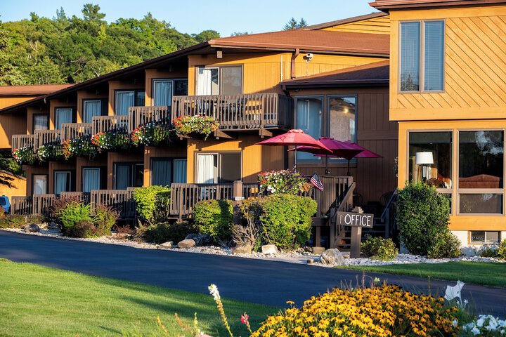 Hotel 15 of 69