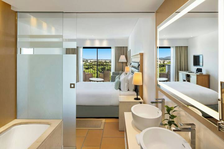 Pine Cliffs Ocean Suites a Luxury Collection Resort & Spa
