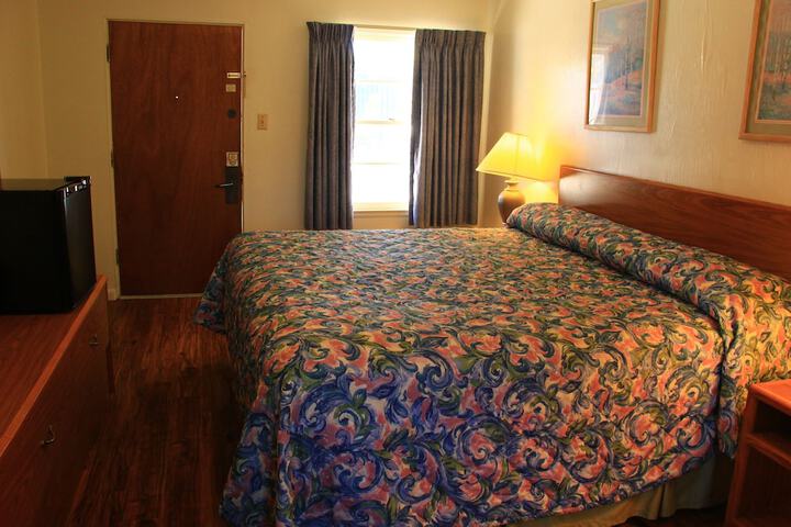 Room 42 of 55