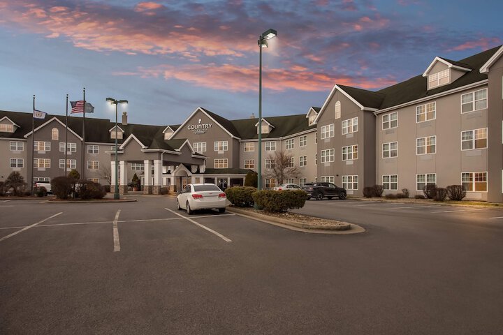 Country Inn & Suites by Radisson Beckley, WV