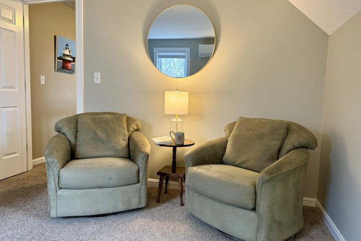 Room 27 of 53