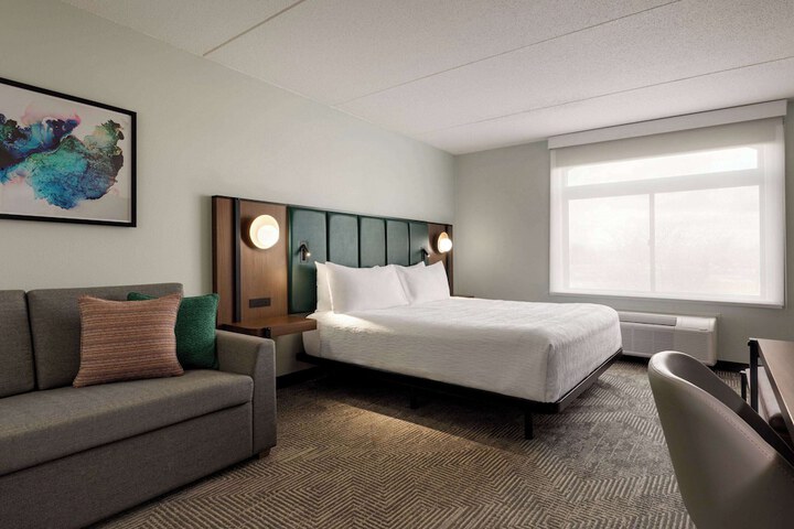 Wingate by Wyndham Green Bay / Airport