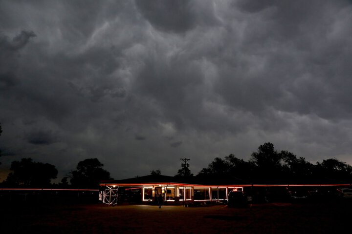 Raine Motel