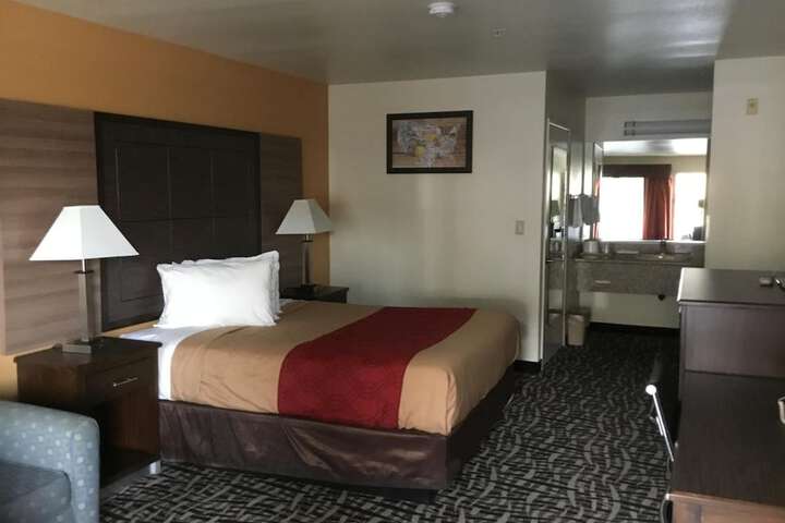 Executive Inn