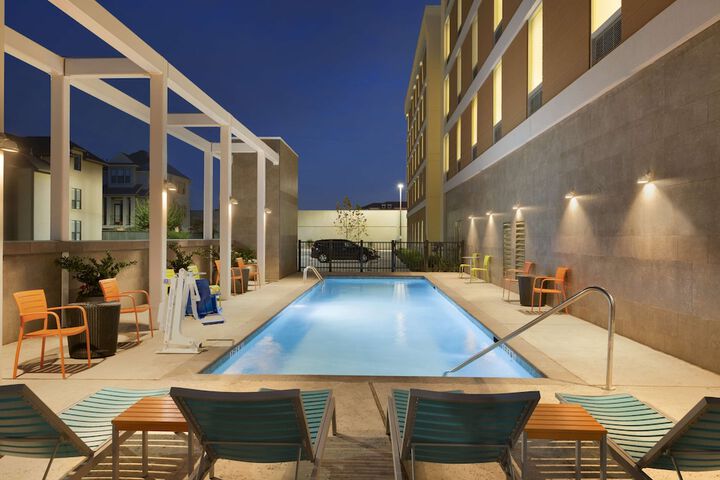 Pool 4 of 22