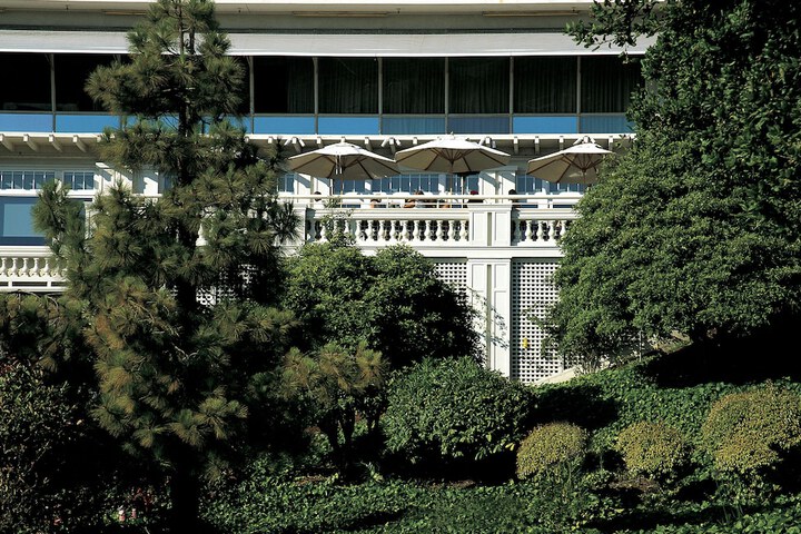 Hotel Exterior 126 of 135