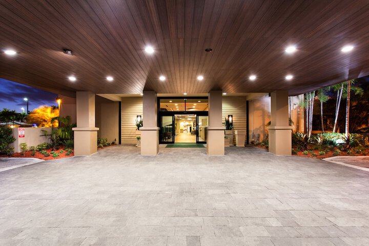 Holiday Inn Miami West - Airport Area by IHG