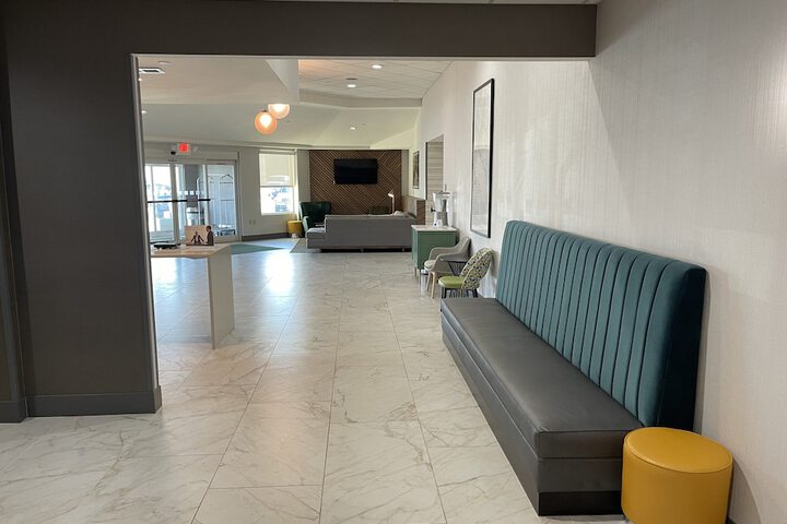 Hotel Interior 11 of 64